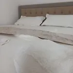 Leonardi * Ksamil