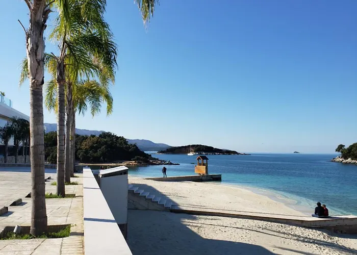 Konukevi Leonardi Ksamil